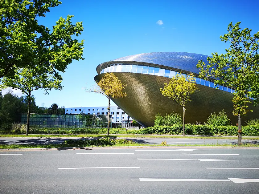 Auf diesem Foto ist das Universum Bremen zu sehen.